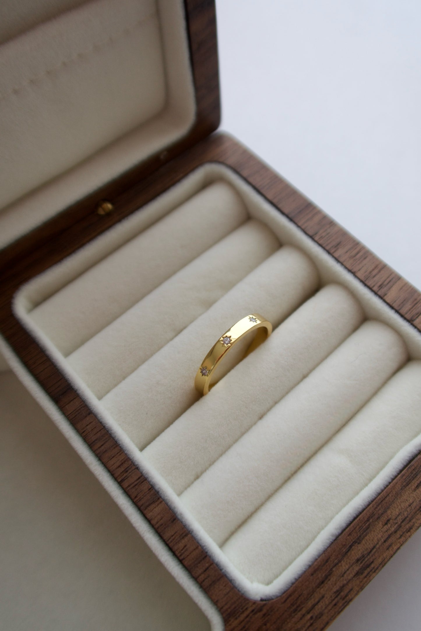 Starlight Gold Band Ring