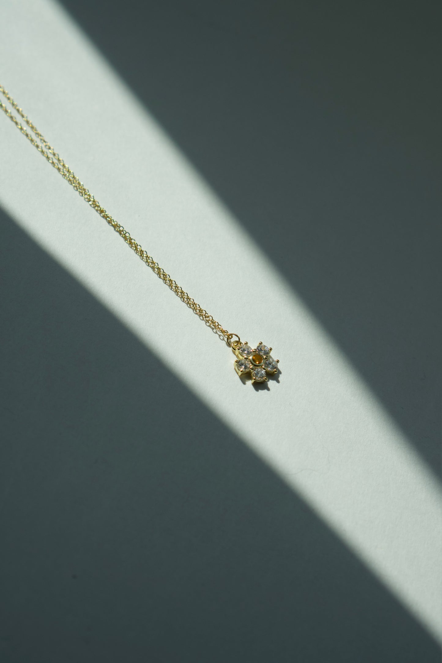 Daisy Gold Necklace