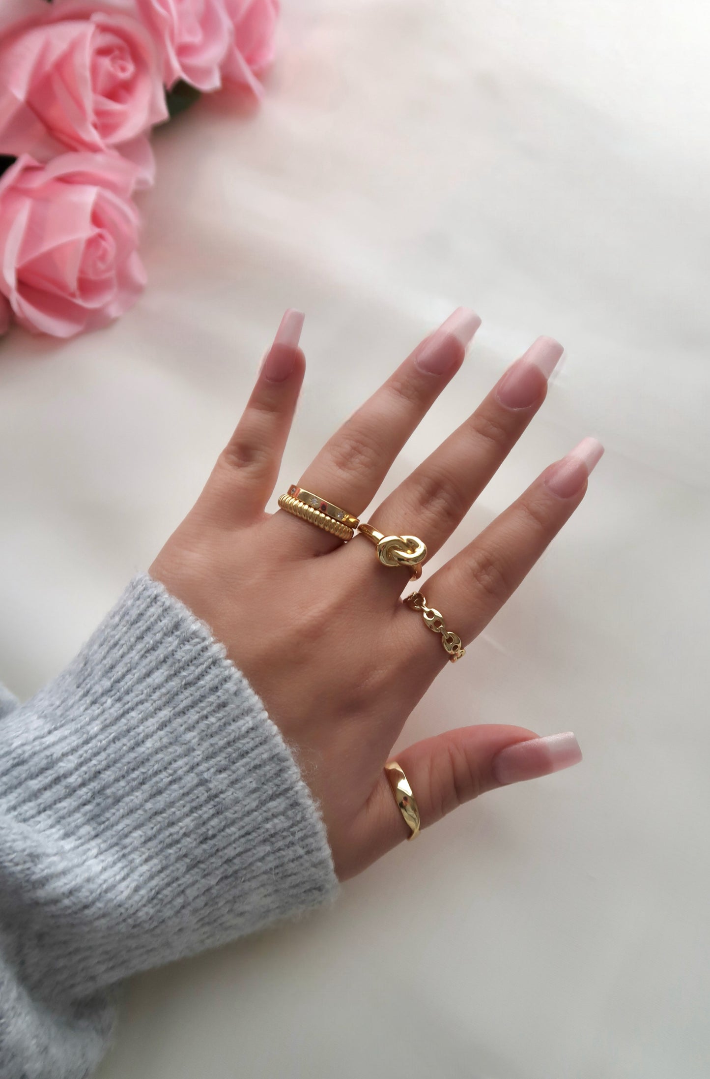 Golden Twist Band Ring