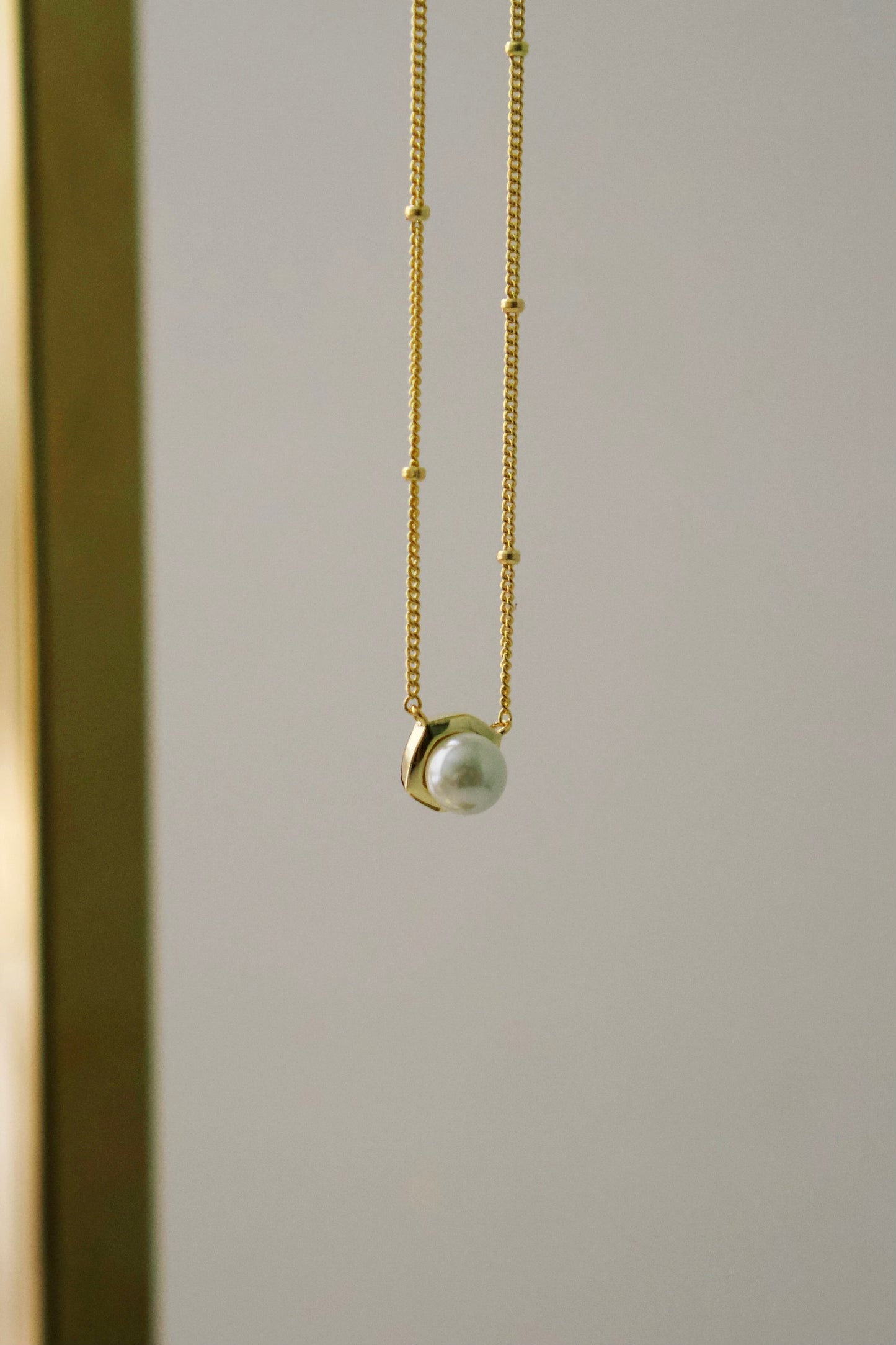 Sweet Pearl Gold Necklace