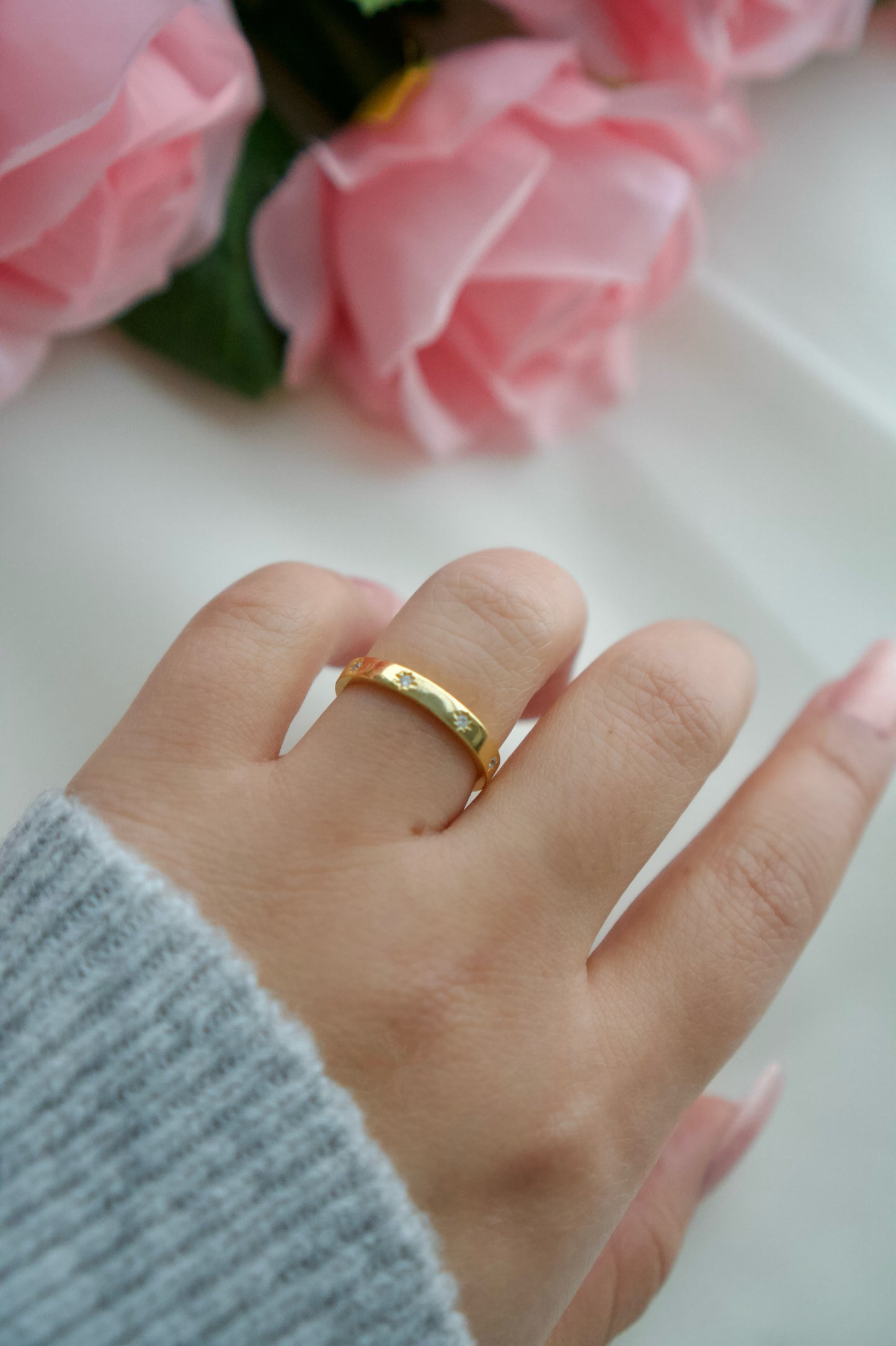 Starlight Gold Band Ring