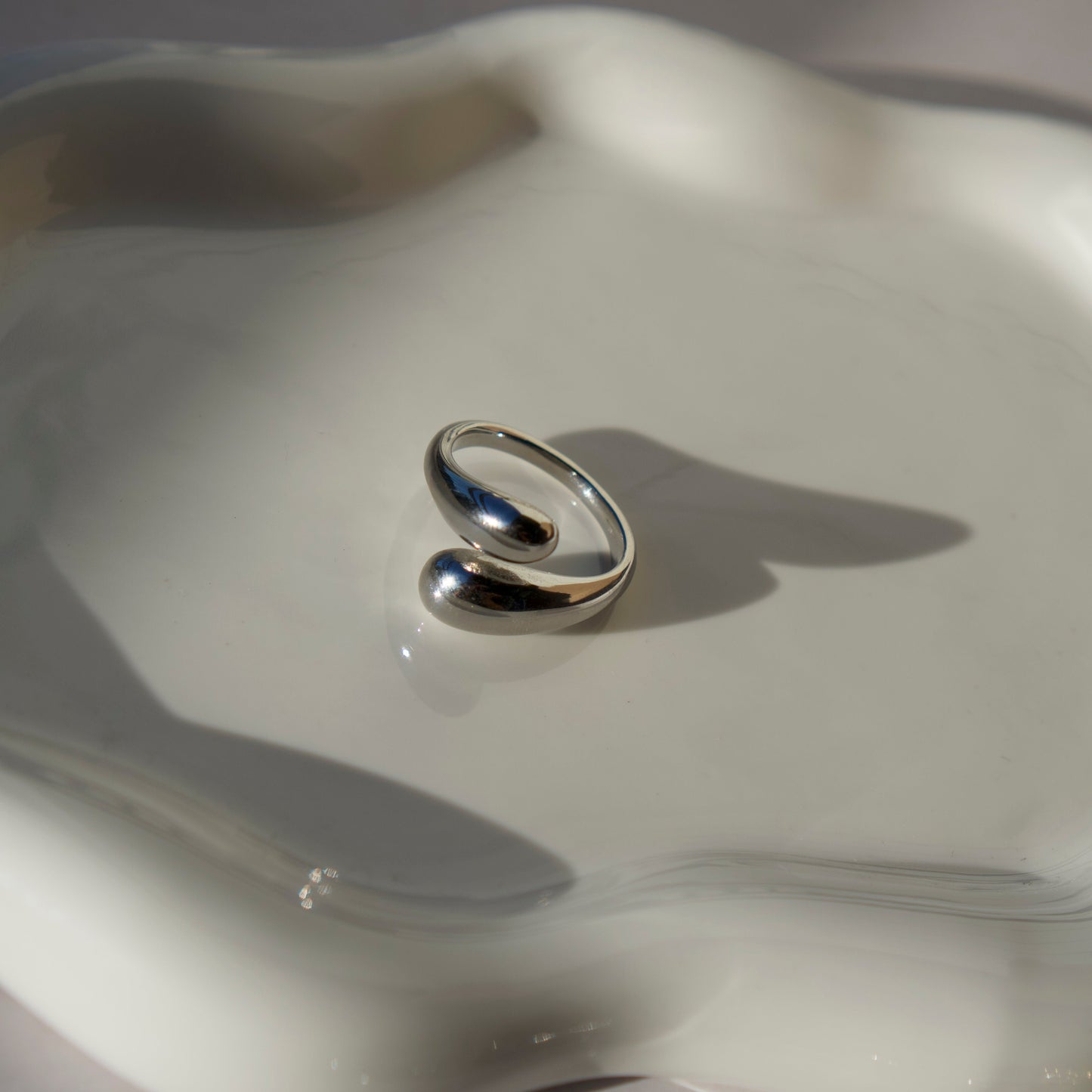 Luxe Coil Ring